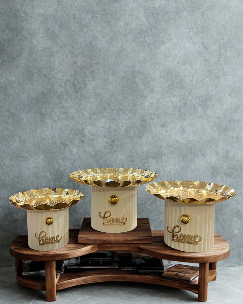 Luxury Gold & Cream Decorative Cake Tray