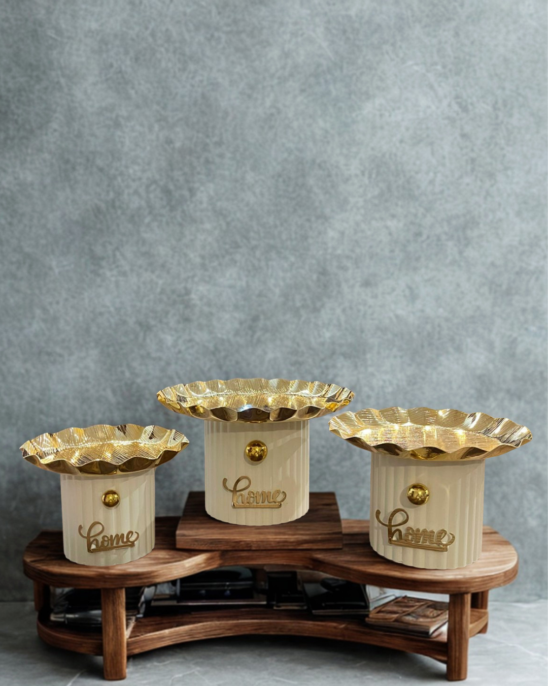 Luxury Gold & Cream Decorative Cake Tray